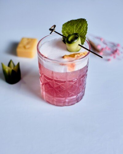 strawberry shake in clear drinking glass